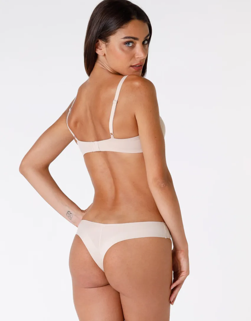 Donna LOVABLE Coppa D|Coppa C-Reggiseno ferretto balconette leggermente imbottito Sensual Touch , in morbida microfibra. Comfort estremoREF# 4142